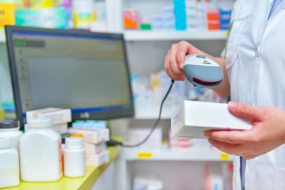 pharmacist-scanning-barcode-medicine-drug-pharmacy-drugstore